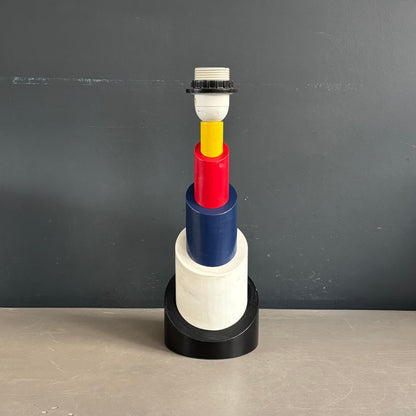 Pied de lampe totem années 80 en bois peint multicolore - Ref 1248