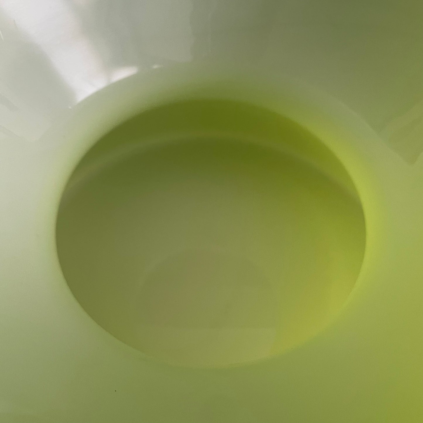 Vase diabolo par Anne Nilsson pour IKEA - Ref 1133