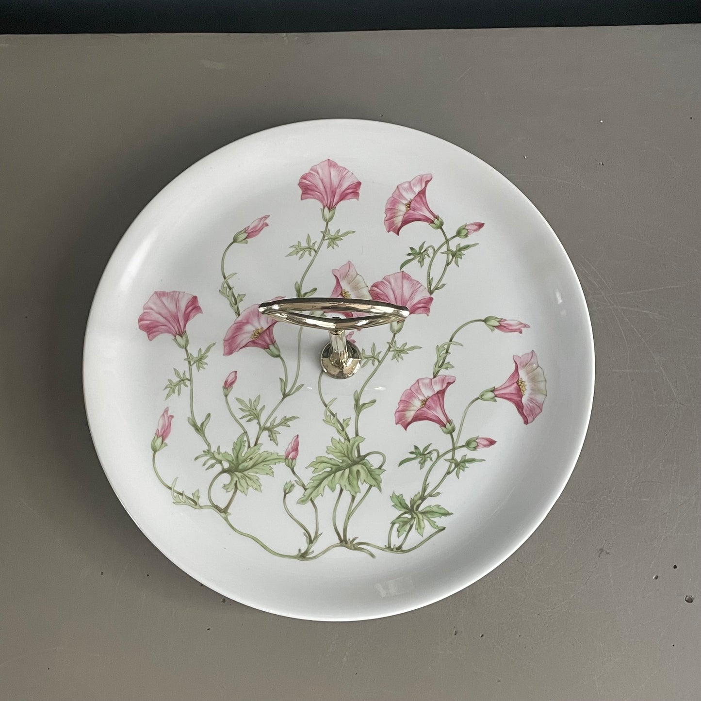 Lot de 2 plats en porcelaine Pillivuyt motif Liserons - Ref 1135