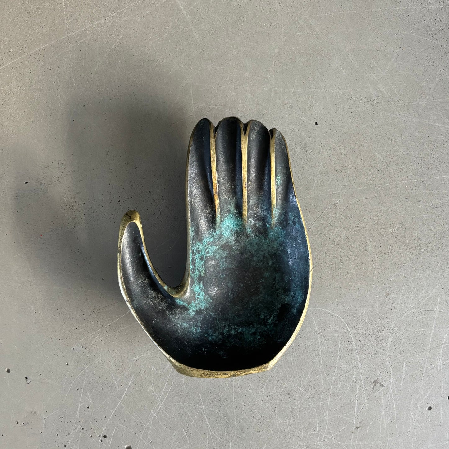 Vide-poche main en bronze Éditions Gerfaux 60-70 - Ref 1323