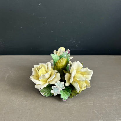 Bougeoir roses en barbotine de porcelaine - Capodimonte Italie - Ref 1378