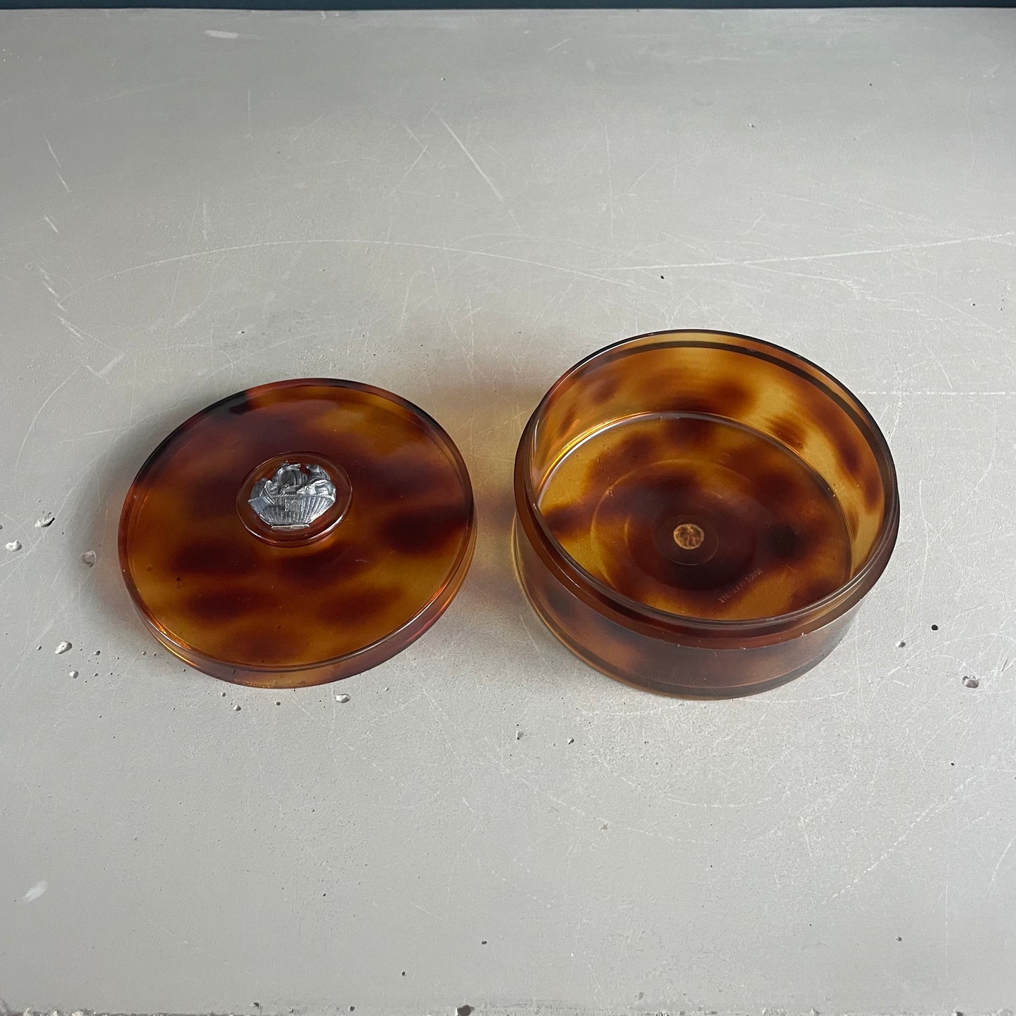 Boîte en lucite vintage - Ref 1051