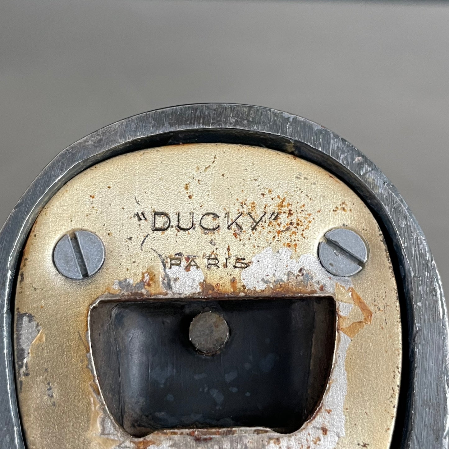 Décapsuleur Ducky Paris ancien - Ref 1168