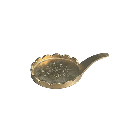 Coupelle en laiton gravée et signee - Ref 1127