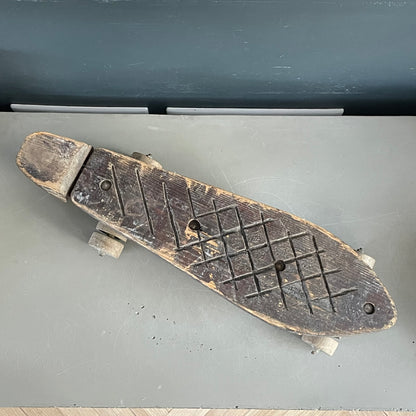Skateboard en bois années 50 - Ref 1082