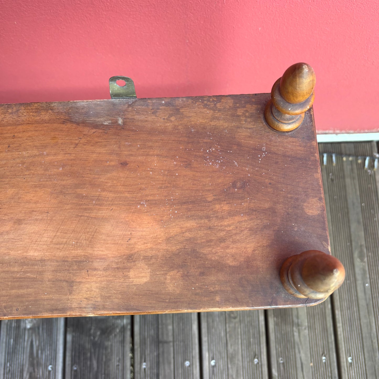 Étagère en noyer en bois perlé - Ref 1240