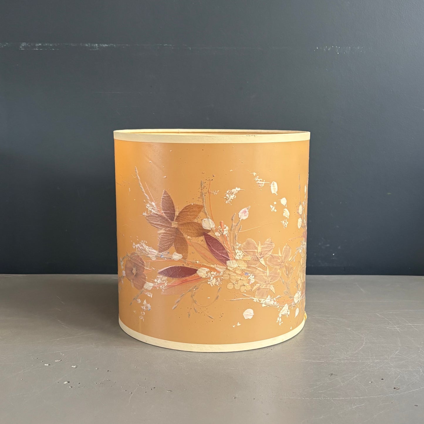Abat-jour vintage à fleurs séchées - Ref 1230