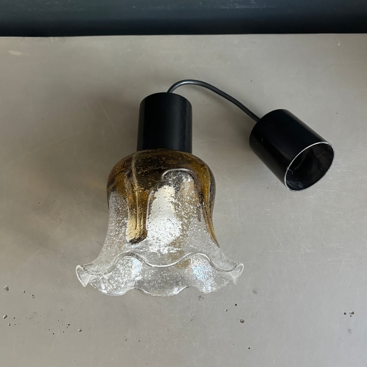 Suspension tulipe en verre bullé bicolore - Ref 1394