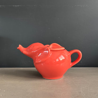 Théière Éléphant grand modèle couleur corail - Ref 1273