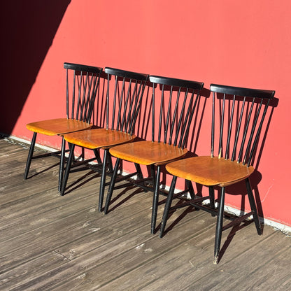 Ensemble de 4 chaises de Sven-Erik Fryklund pour Hagafors, Suède, 60’s - Ref 1397