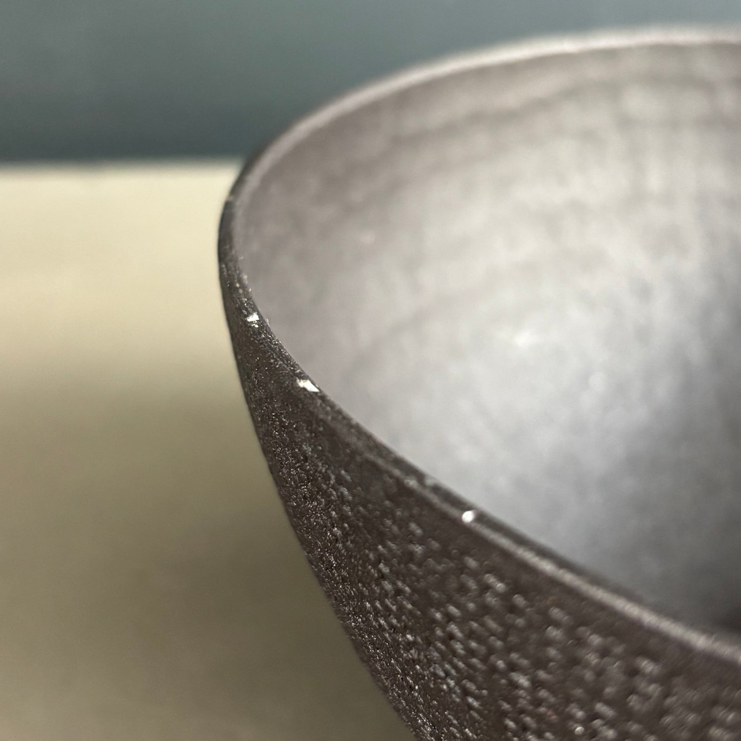 Paire de bols vide-poche en métal laqué noir - Ref 1249