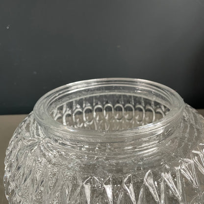 Paire de plafonniers / appliques en verre moulé + 1 globe seul - Ref 1179