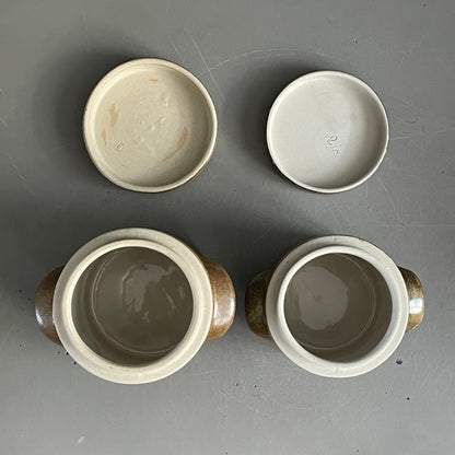 2 pots à condiments en grès émaillé - Ref 1083