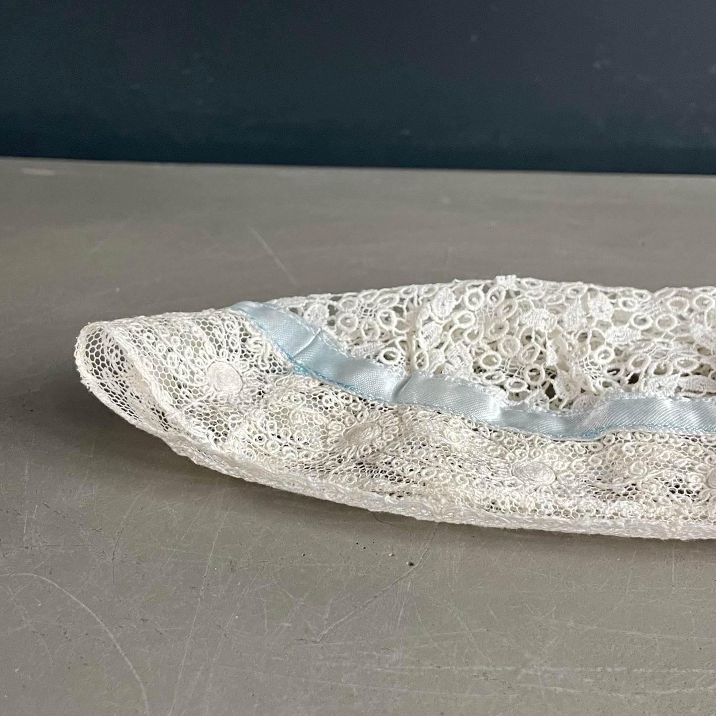 Bonnet de bébé ancien en dentelle - Ref 1159