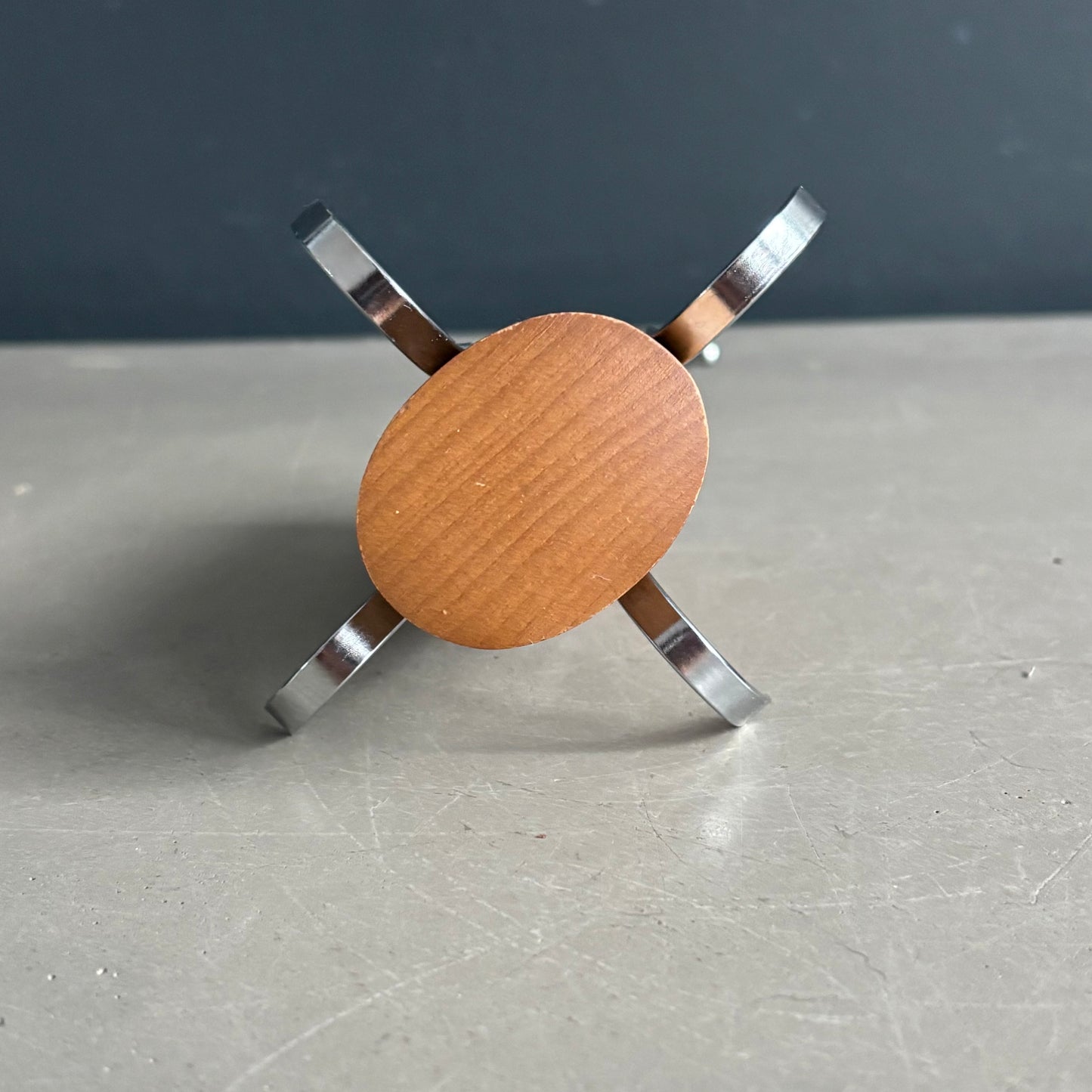 Cintre à ceintures en bois et inox - Ref 1262