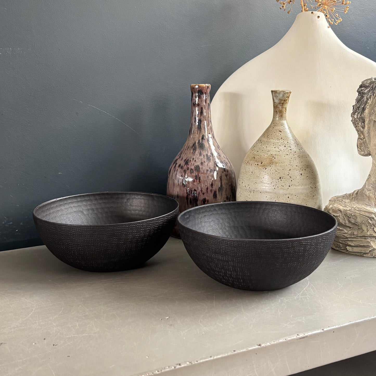 Paire de bols vide-poche en métal laqué noir - Ref 1249