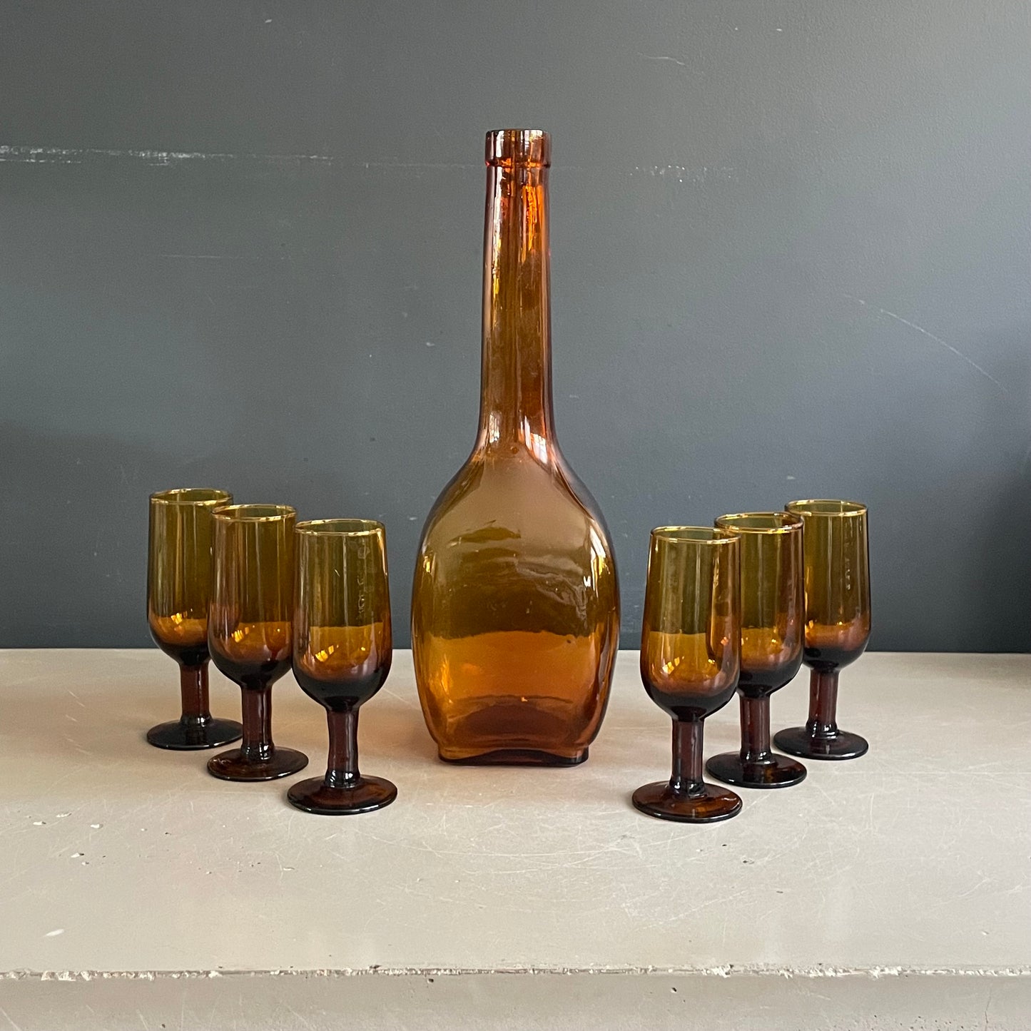 Service en verre fumé - Ref 1069