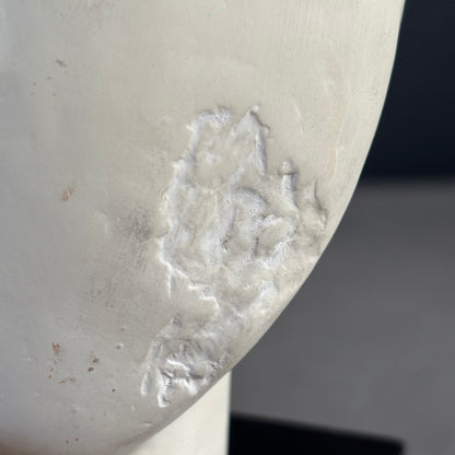Tête en plâtre - Sculpture sur socle - Ref 1302