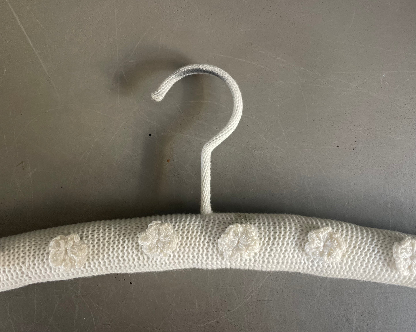 Cintre en crochet - Ref 935