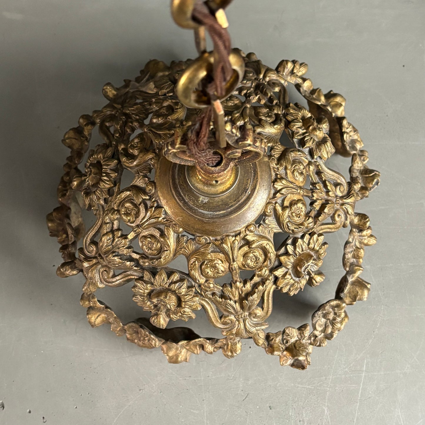 Suspension ancienne en bronze - Ref 1289
