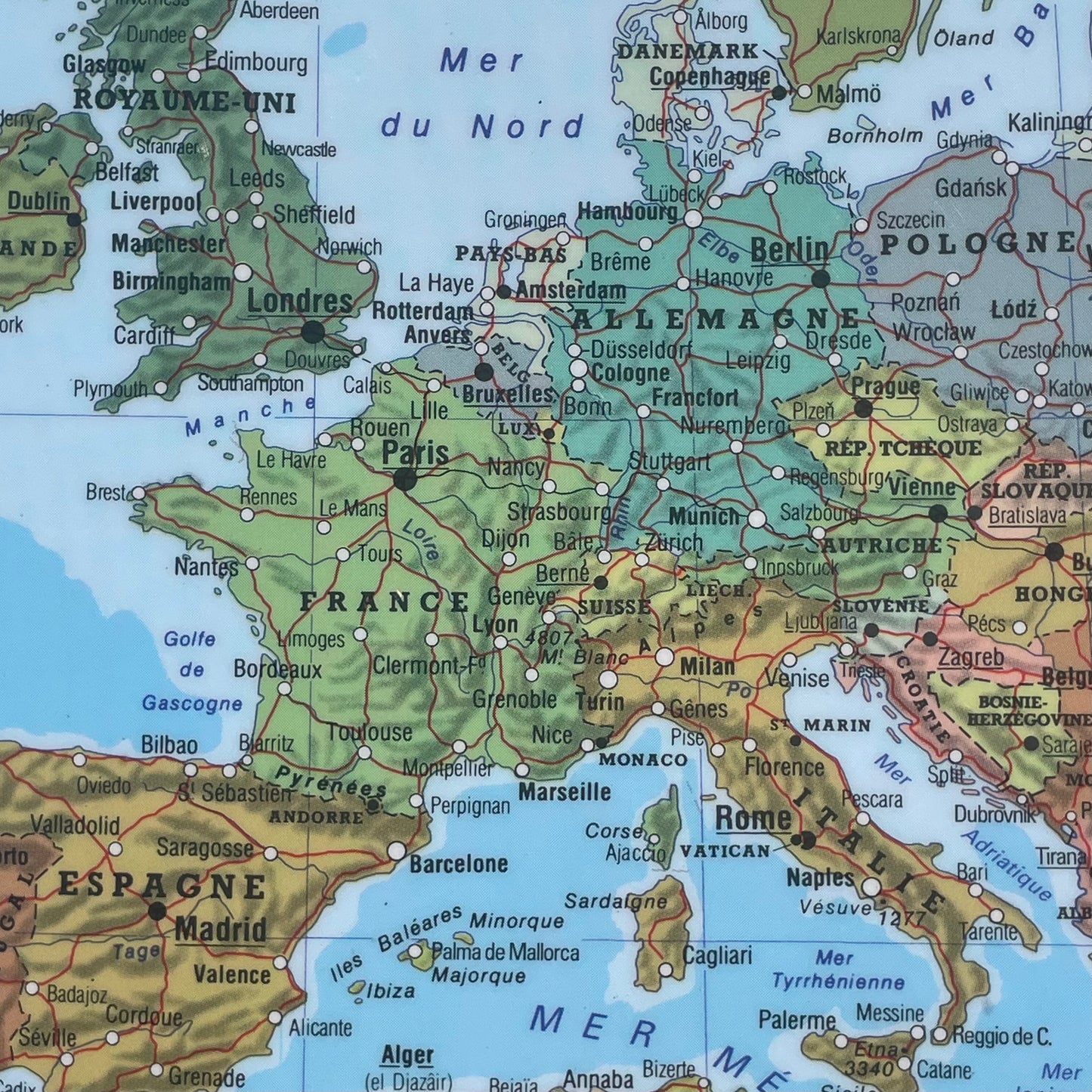 Carte du monde Michelin plastifiée 144x100cm - Ref 949