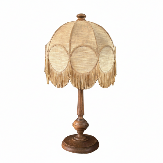 Grande lampe de salon pied bois et abat-jour à franges - Ref 1371