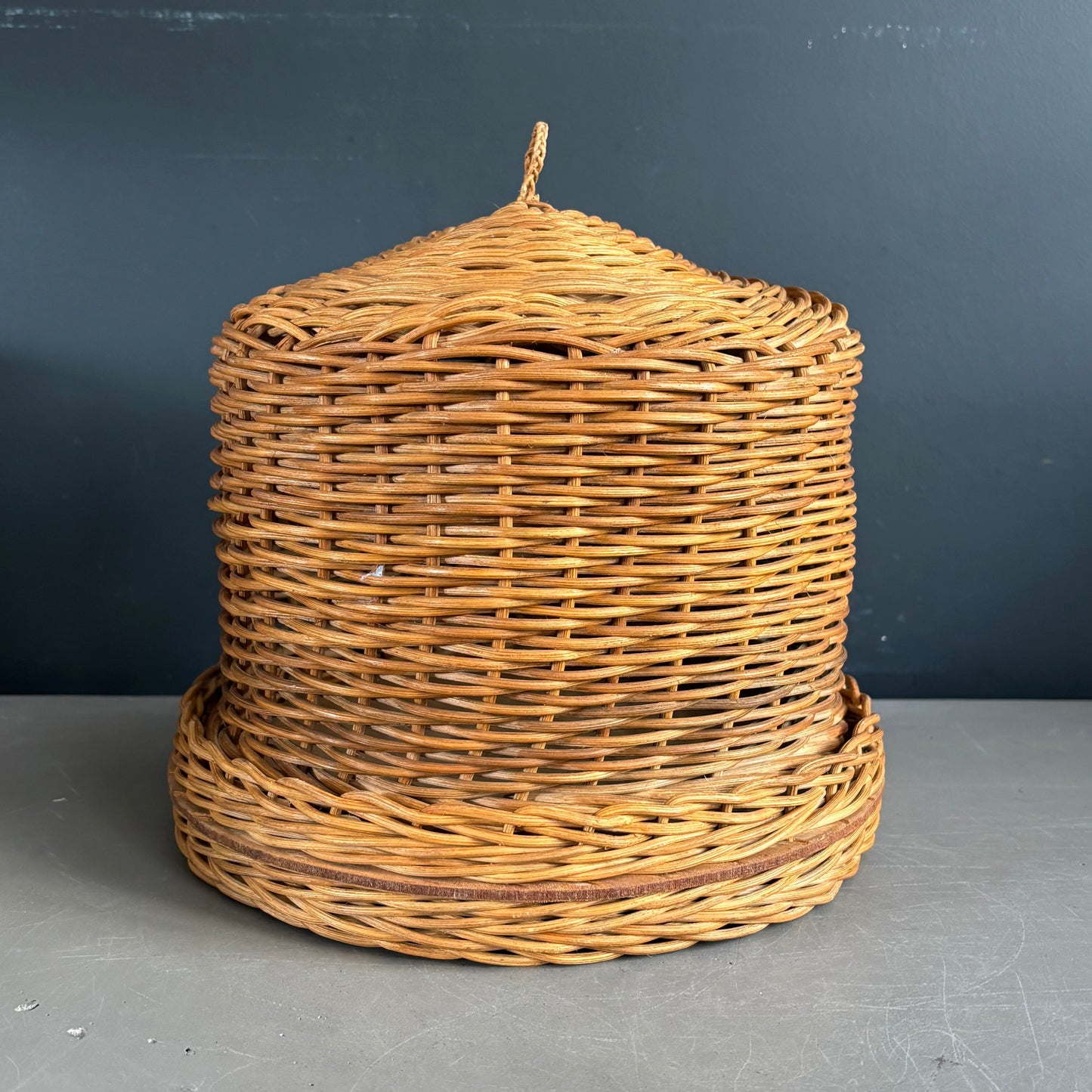 Cloche à fromage en rotin - Ref 1271