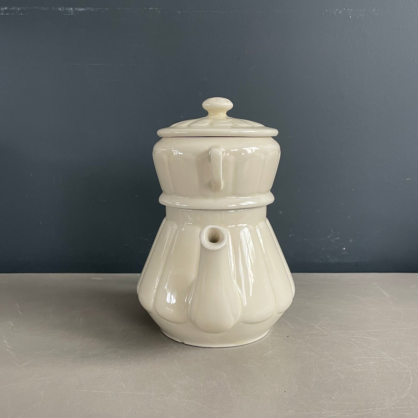 Cafetière ancienne avec filtre en céramique - Ref 1174