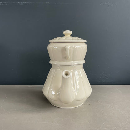 Cafetière ancienne avec filtre en céramique - Ref 1174