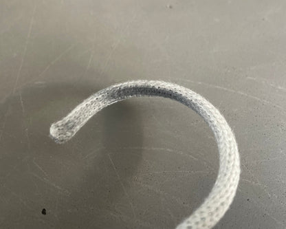 Cintre en crochet - Ref 935