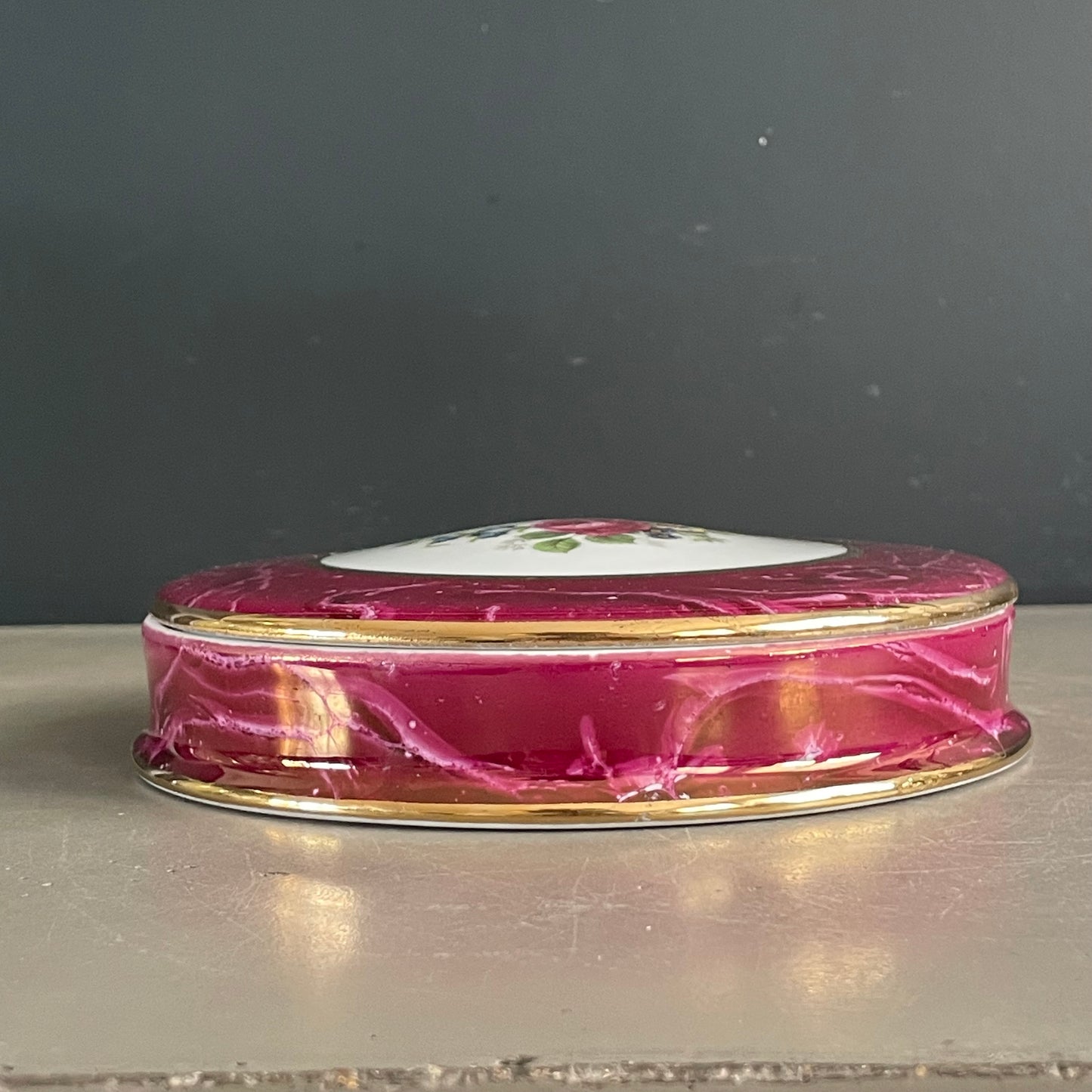 Bonbonnière en porcelaine de Limoges - Ref 1130