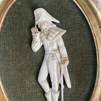 Paire de tableaux miniatures sculptures en os - Ref 1078