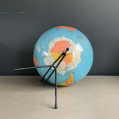 Globe terrestre vintage Girard et Barrère - Années 50-60 - piètement string - Ref 1153