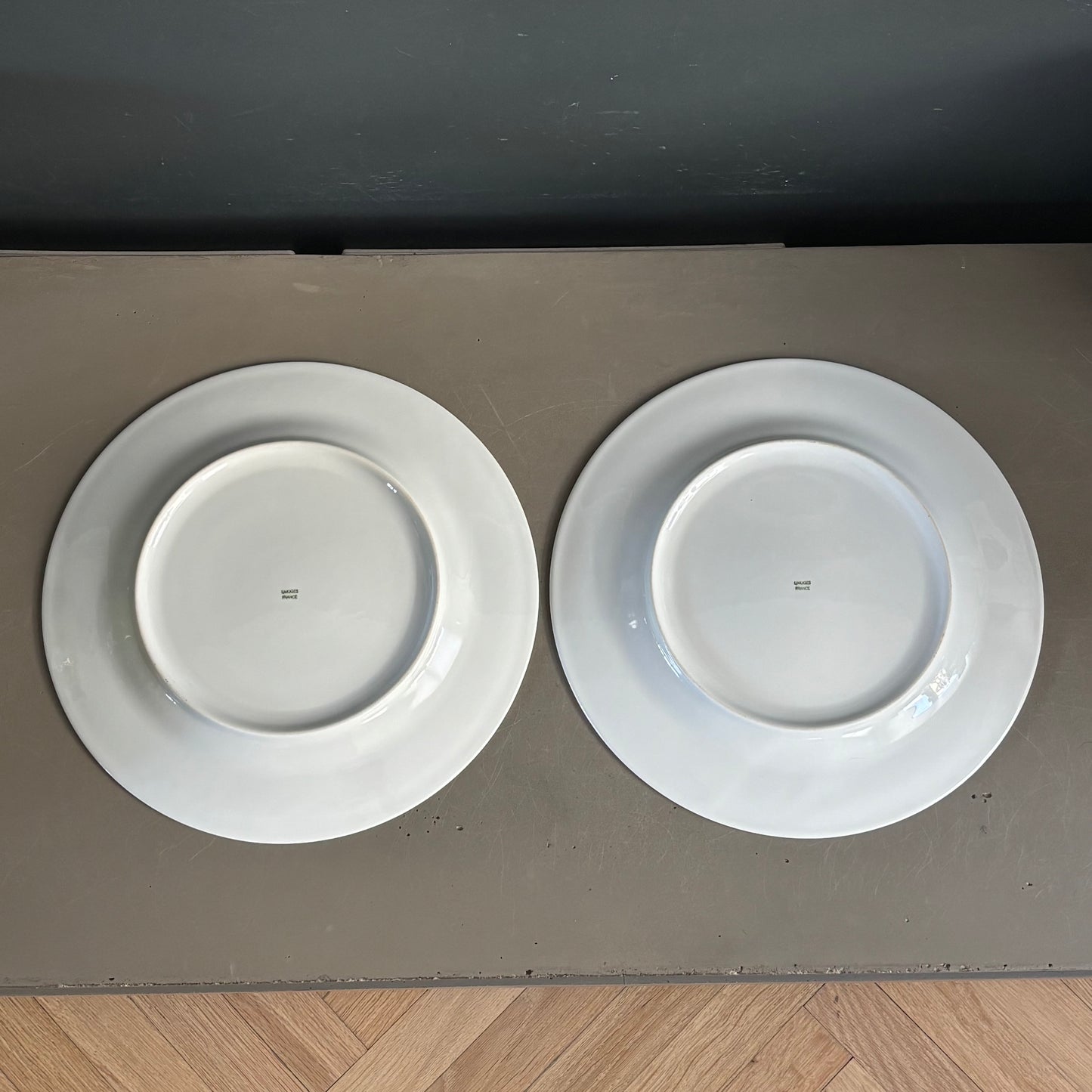 Paire d'assiettes Picasso en porcelaine de Limoges - Ref 1324