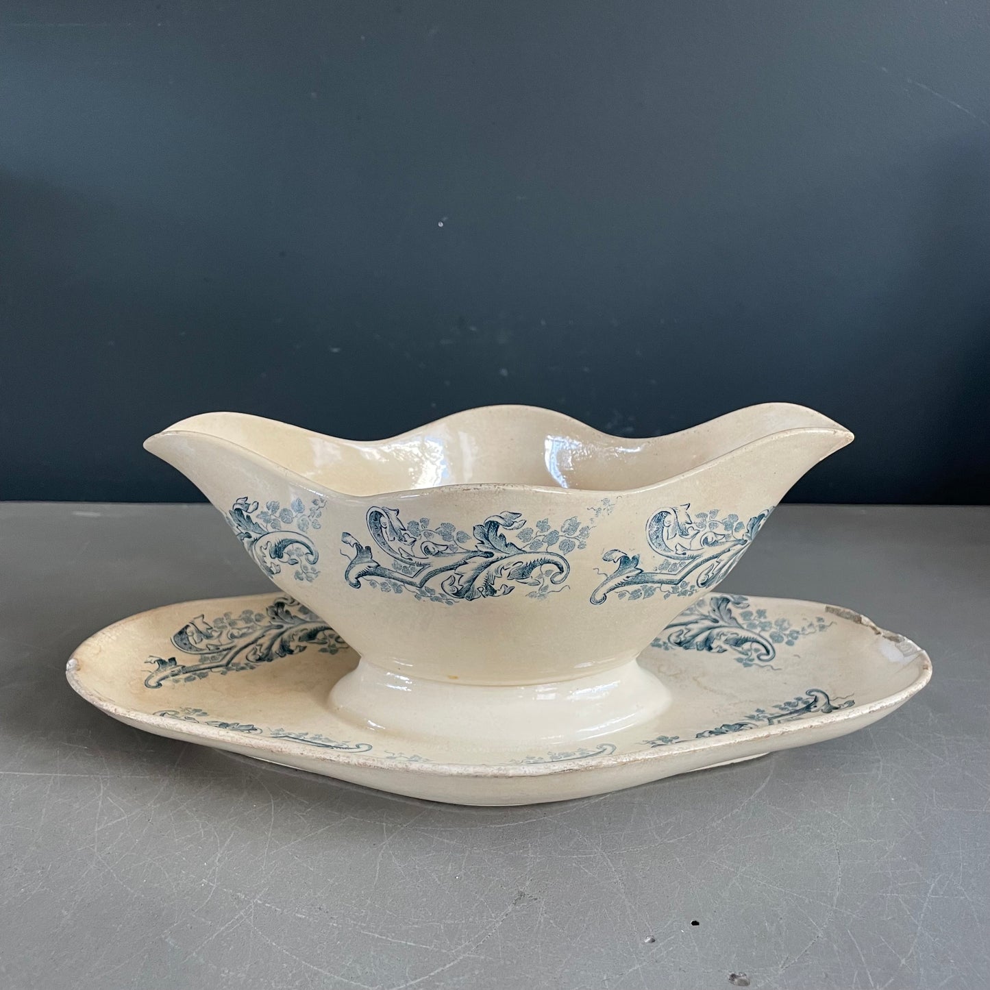 Saucière en Terre de fer Longwy modèle Russe - Ref 939