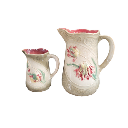 Paire de pichets barbotine décors tulipes - Ref 400