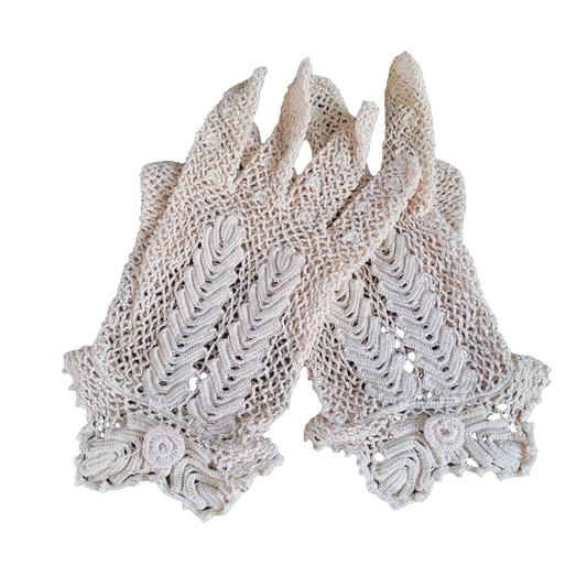 Paire de gants en dentelle crème- Ref 777