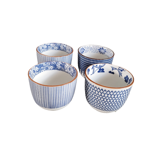 4 tasses à café en porcelaine- Ref 511