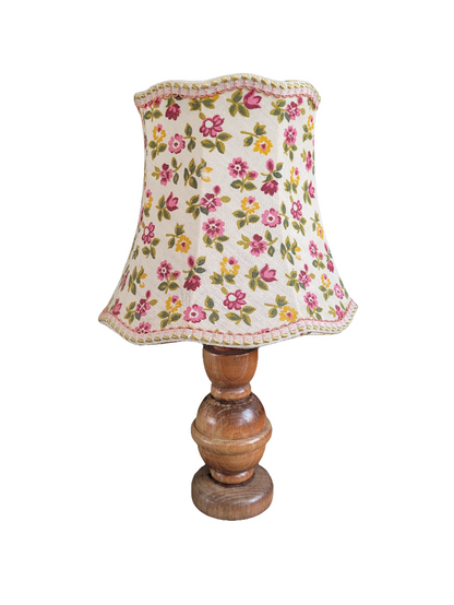 Lampe de chevet ancienne en bois avec abat-jour fleuri - Ref 444