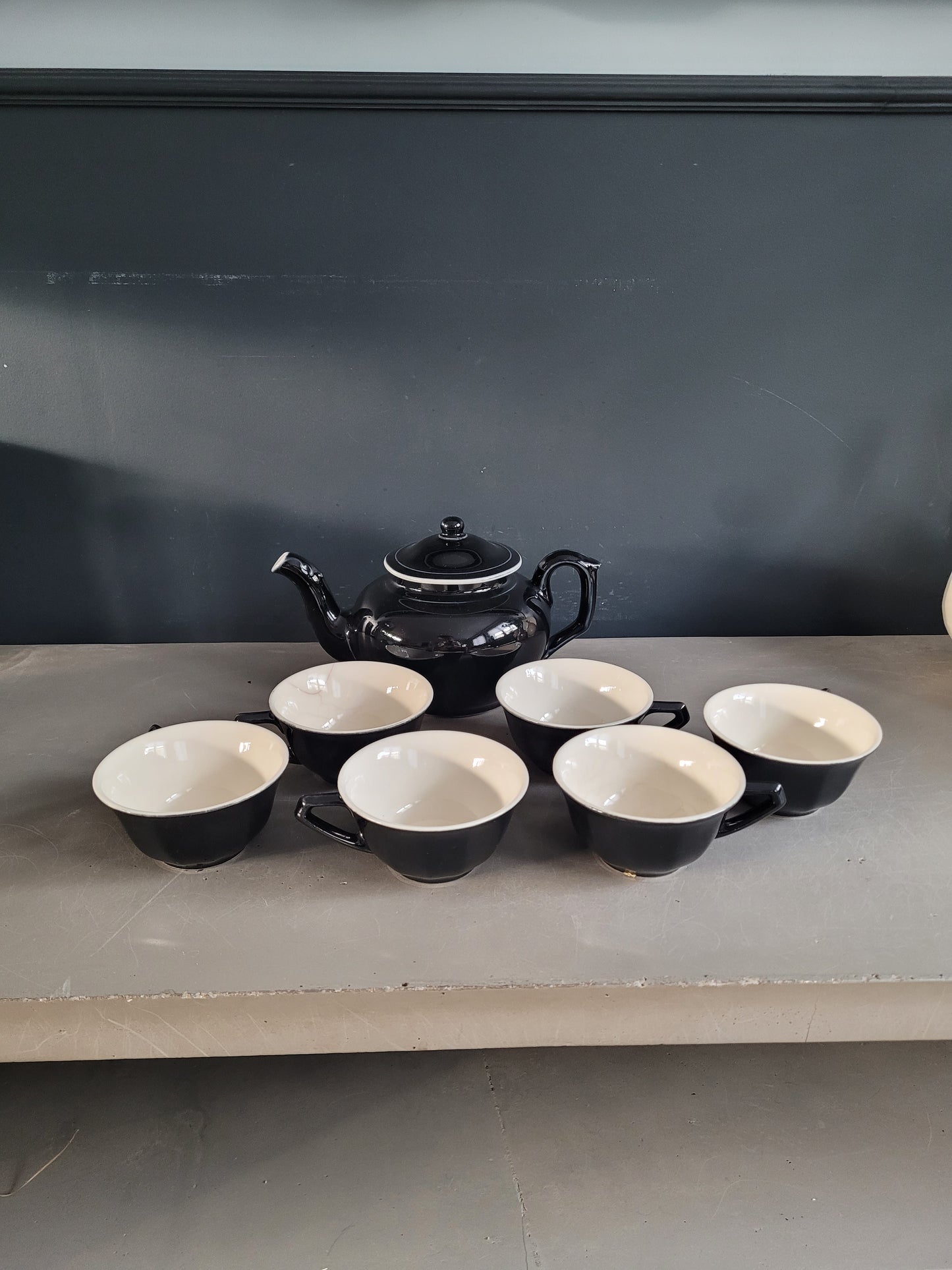 Service à café ancien en céramique noir et blanc - Ref 825
