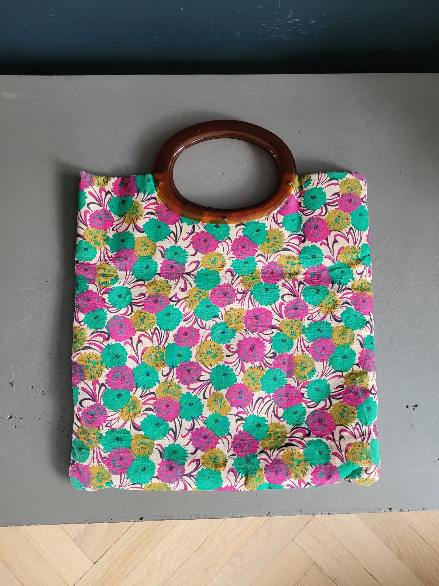 Sac à main vintage en satin et poignées acétate - 546