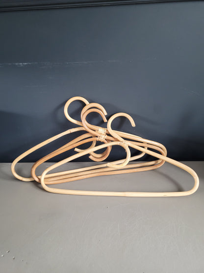 Lot de cintres en bambou - Ref 98