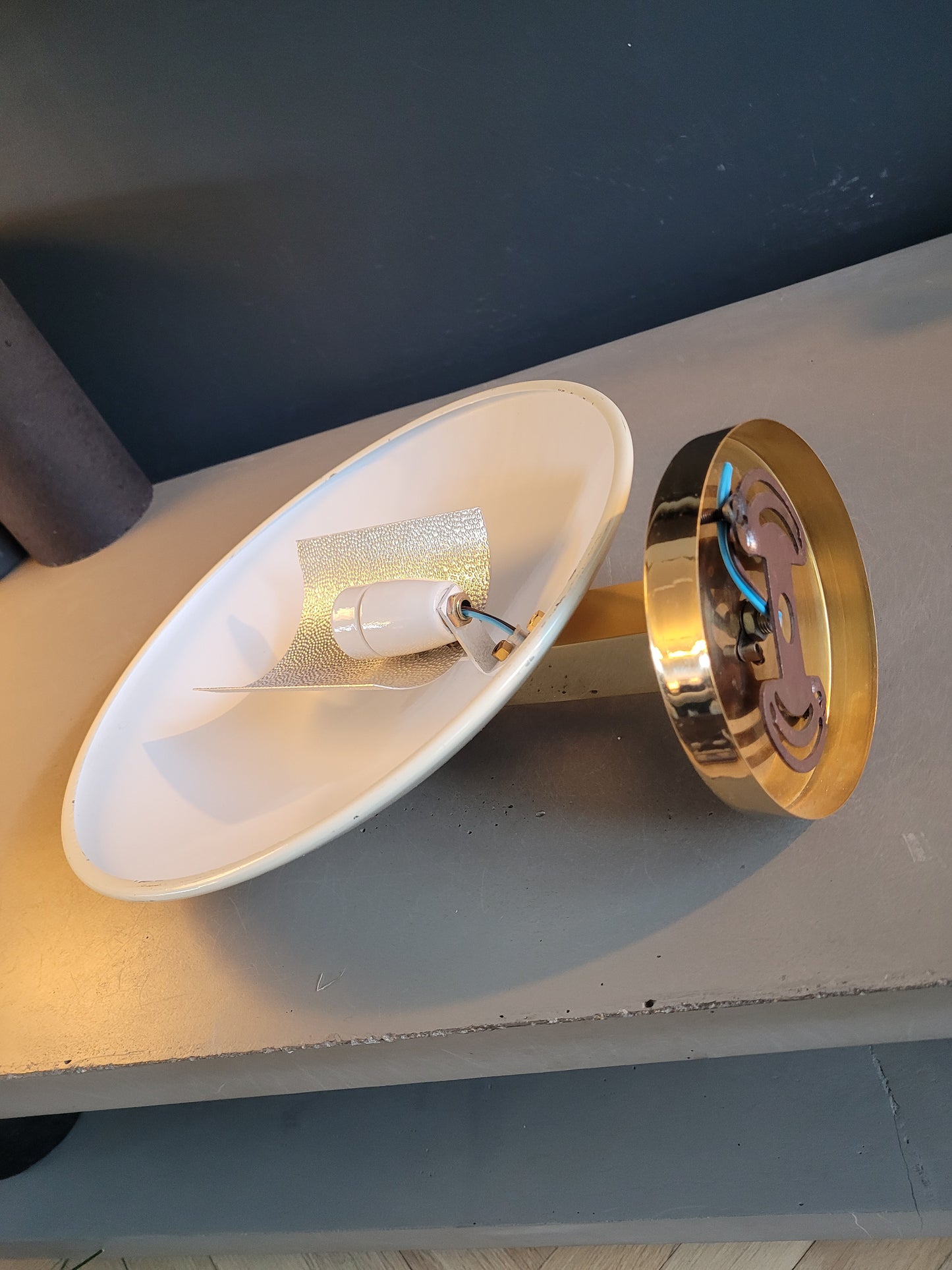 Applique soucoupe dorée et blanc crème - Ref 668