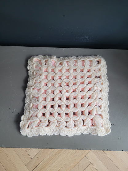 Housse de coussin en crochet 35x35 - Ref 770