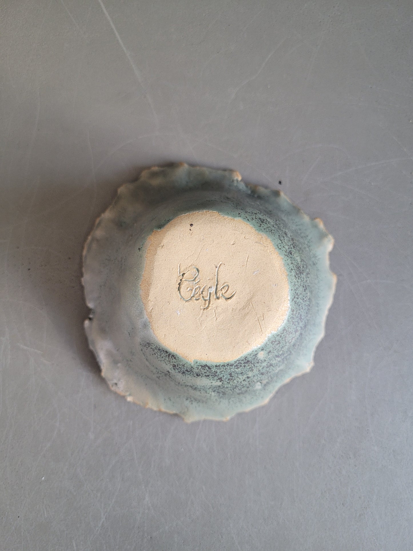 Coupelle en céramique signée- Ref 675