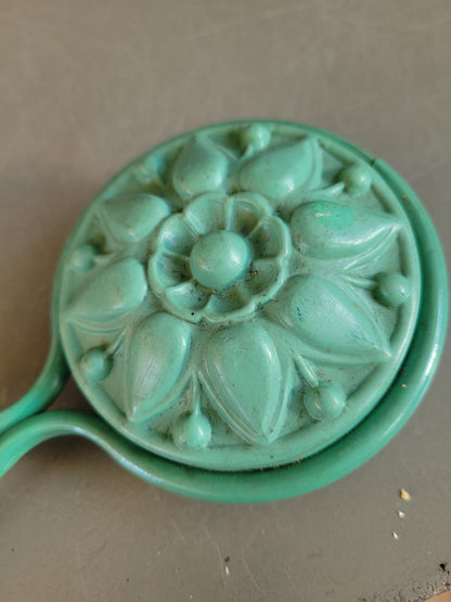 Hochet bébé en celluloïd années 50 - Ref 646