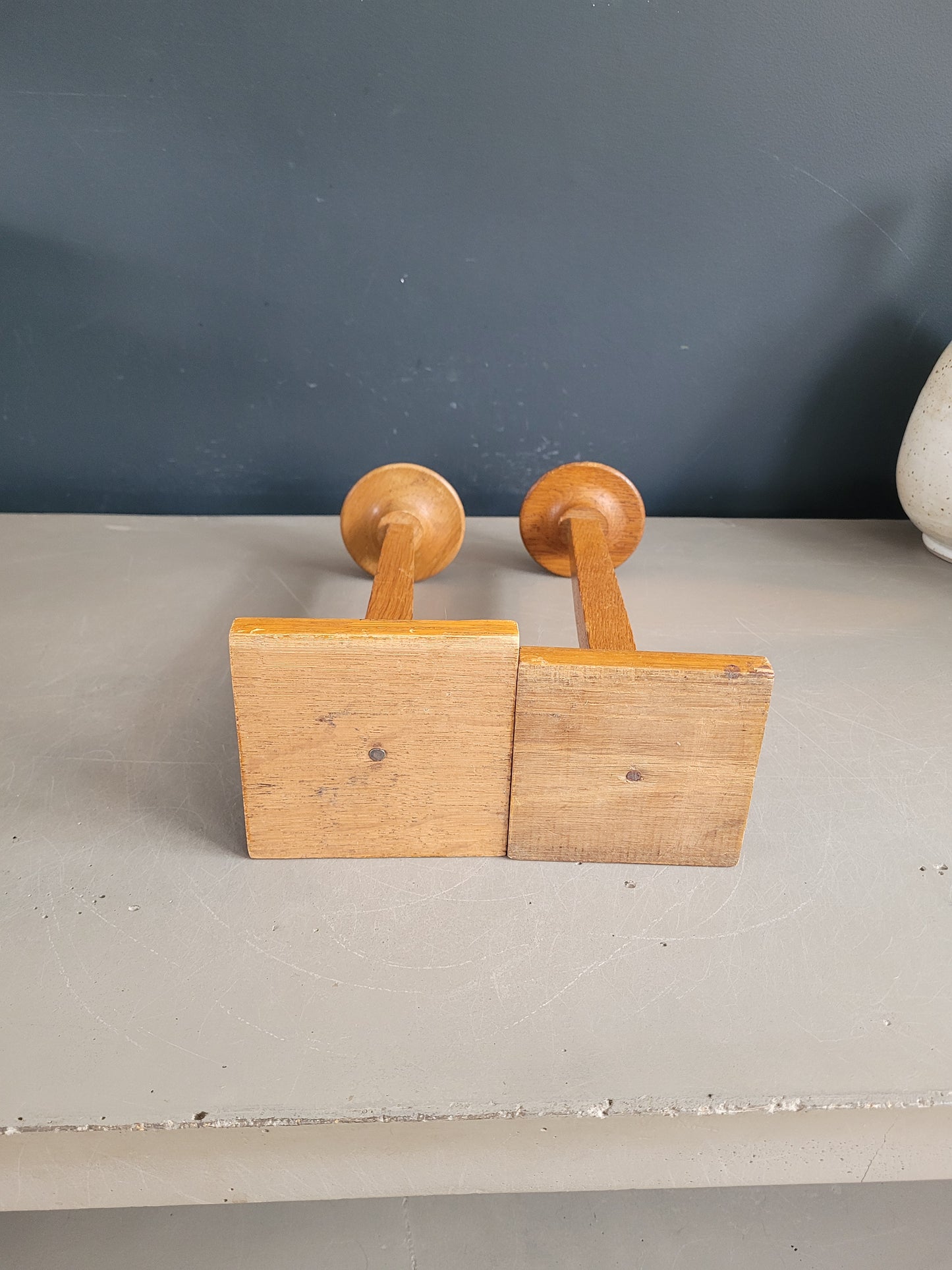 Paire de porte-chapeaux en bois - Ref 988