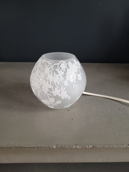 Lampe boule Ikea en verre dépoli à motifs - Ref 338
