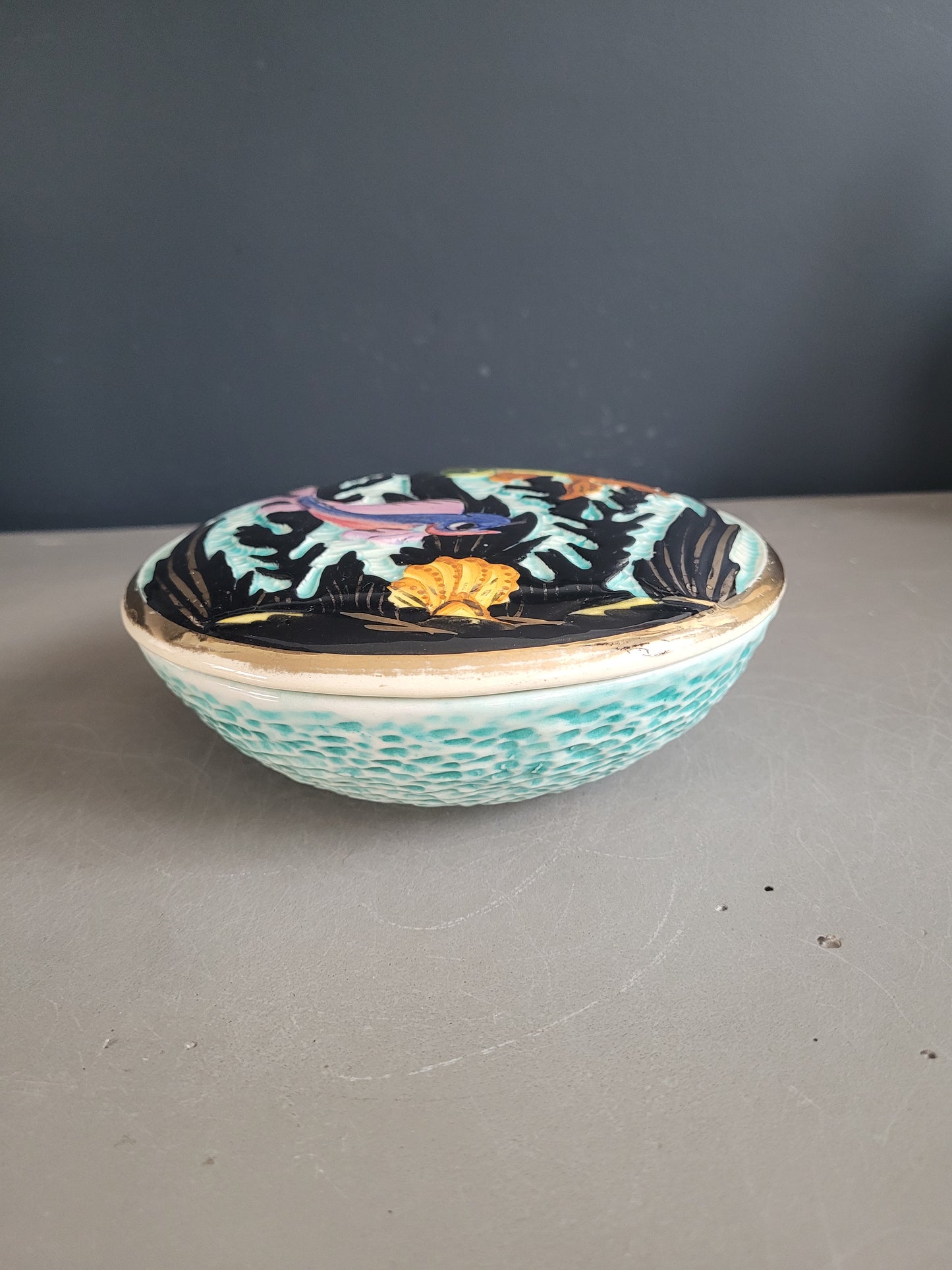 Bonbonnière en porcelaine motifs poisson - Ref 396