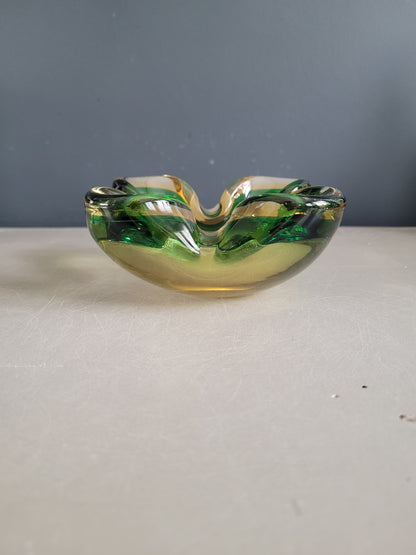 Cendrier carré en verre courbé bicolore- Ref 390